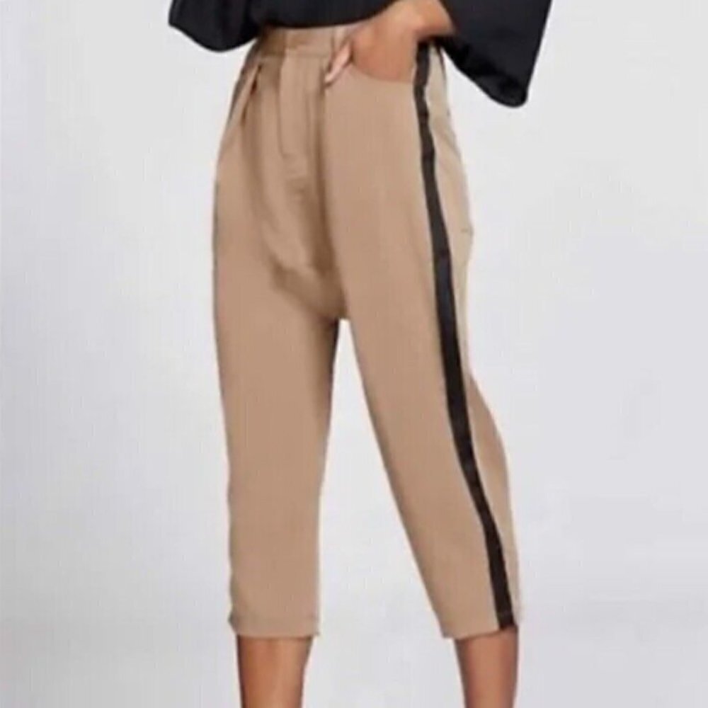 Casual Cropped Track Pants with Side Stripe - Beige